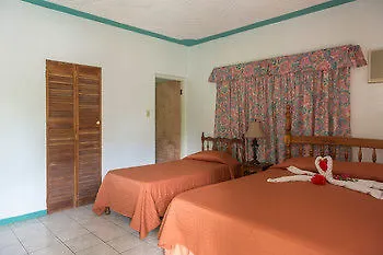 The Golden Sunset Hotel Negril
